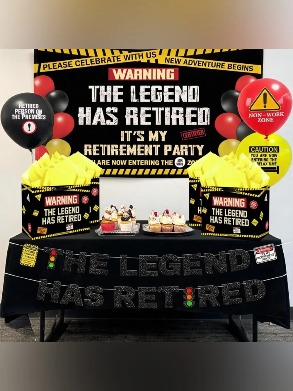 Happy Retirement Large Gift Bags with Tissue Paper and Card